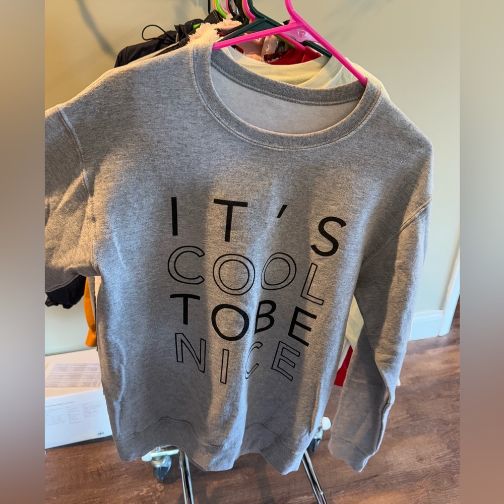 Gray Graphic Sweatshirt